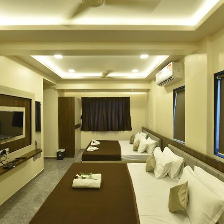 Hotel Sitara Inn Ратнагири Экстерьер фото